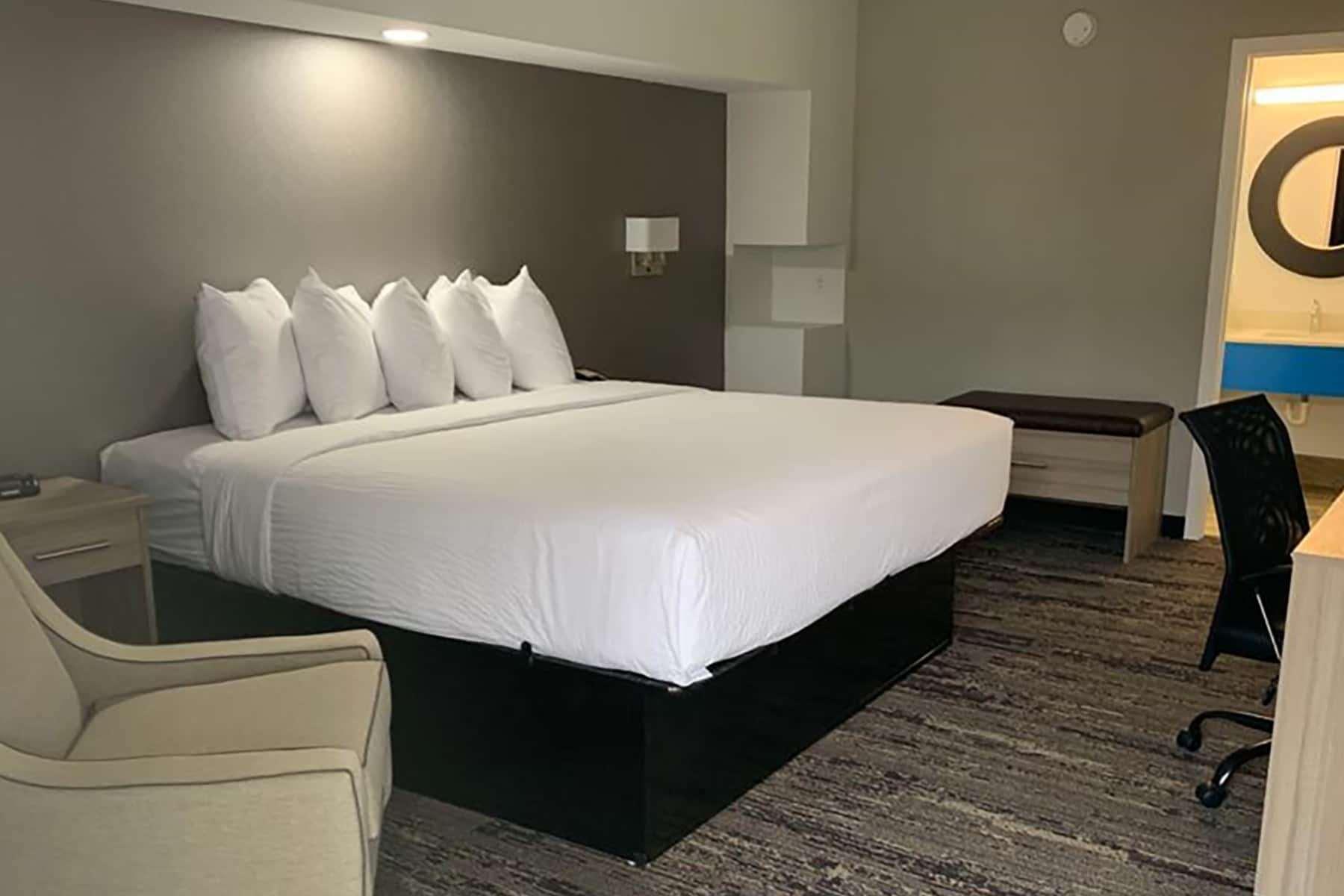 Days Inn By Wyndham Senatobia Exterior photo